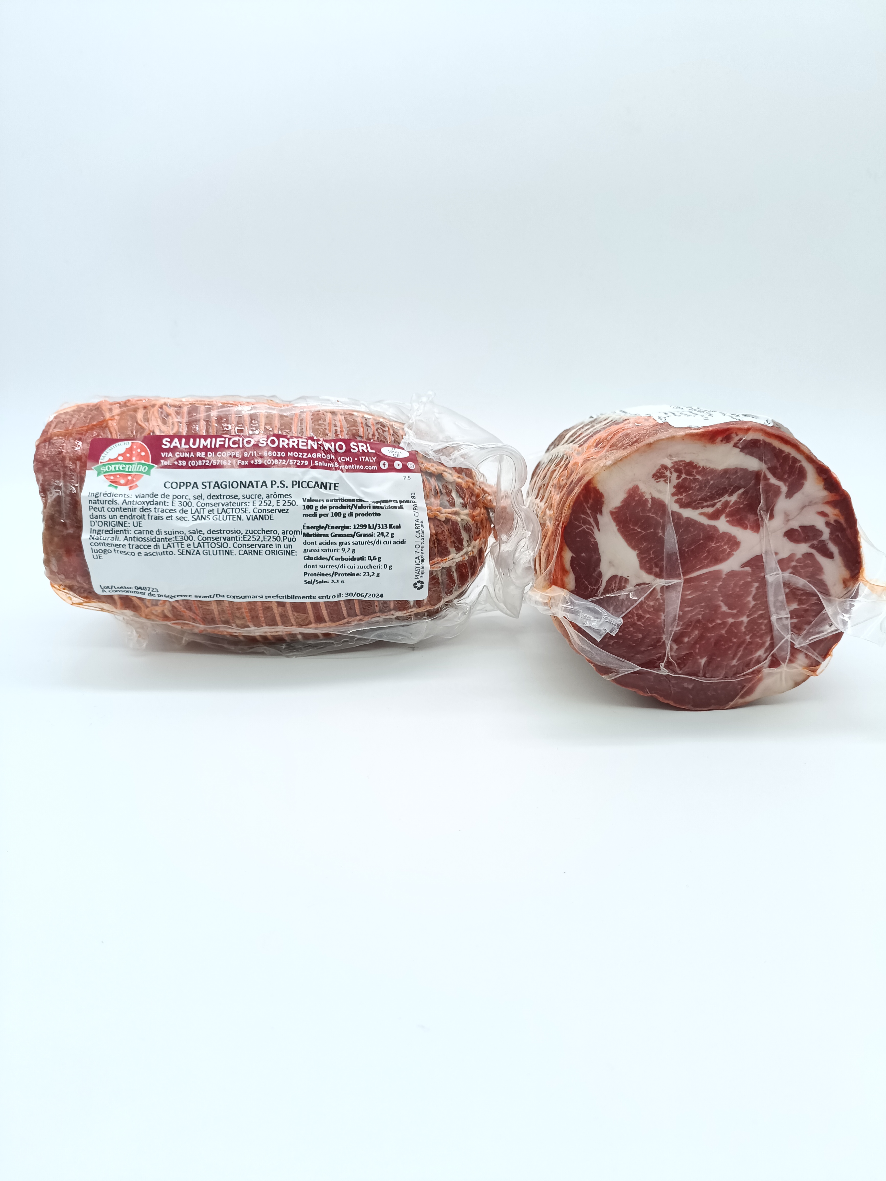 Charcuteries fines Italiennes Coppa piquante Sorrentino