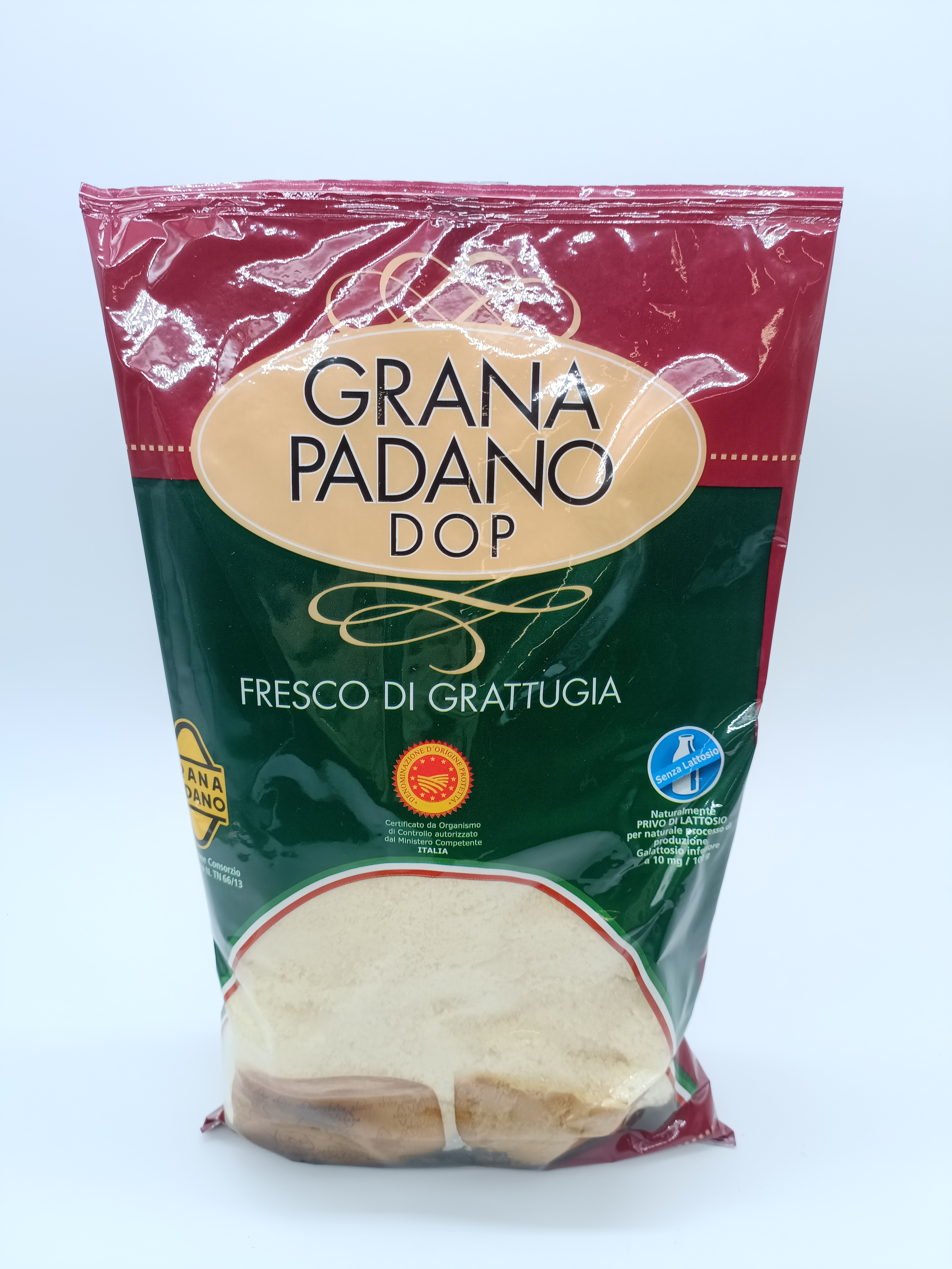 Fromages italiens Grana padano râpé D.O.P